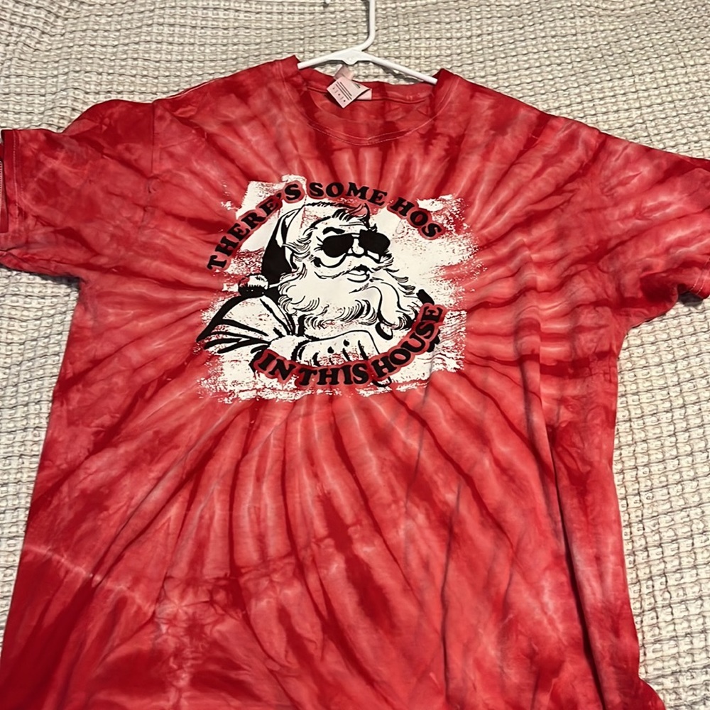 Christmas funny T-shirt bought from boutique EUC - Picture 2 of 4